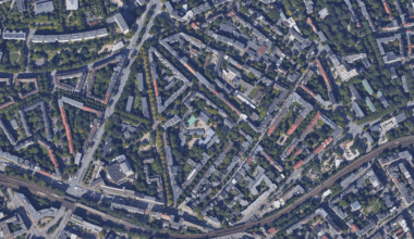 Hamburg-Altona-Nord: Seniorin sexuell bedrängt, Täter flieht