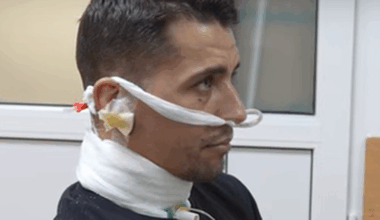 Ukrainischer Soldat rettet sich mit durchgeschnittener Kehle ins Krankenhaus