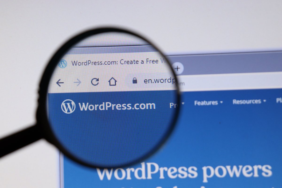 WordPress-Plug-in Dokan Pro: Angreifer können Admin-Accounts übernehmen