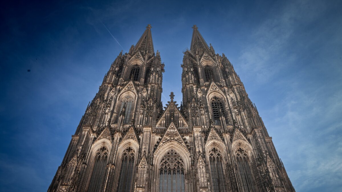Kölner Dom hält für Gamescom die Türen länger offen
