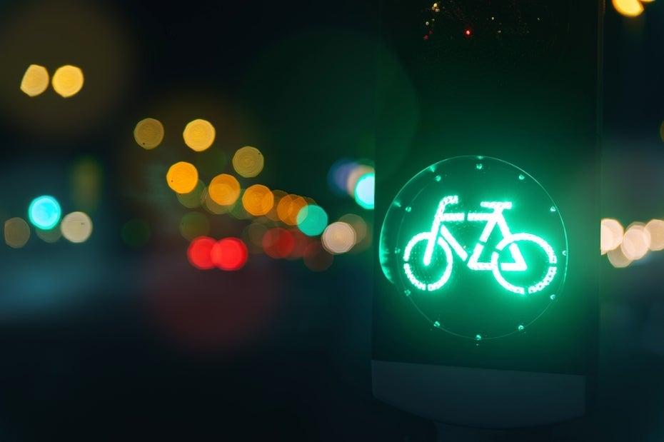 Vernetzer Verkehr: In Berlin wissen Radfahrer bald schon vorher, ob eine Ampel rot wird