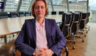 Angela Merkel und die Flüchtlinge: ZDF-Film über AfD-Aufstieg in Deutschland