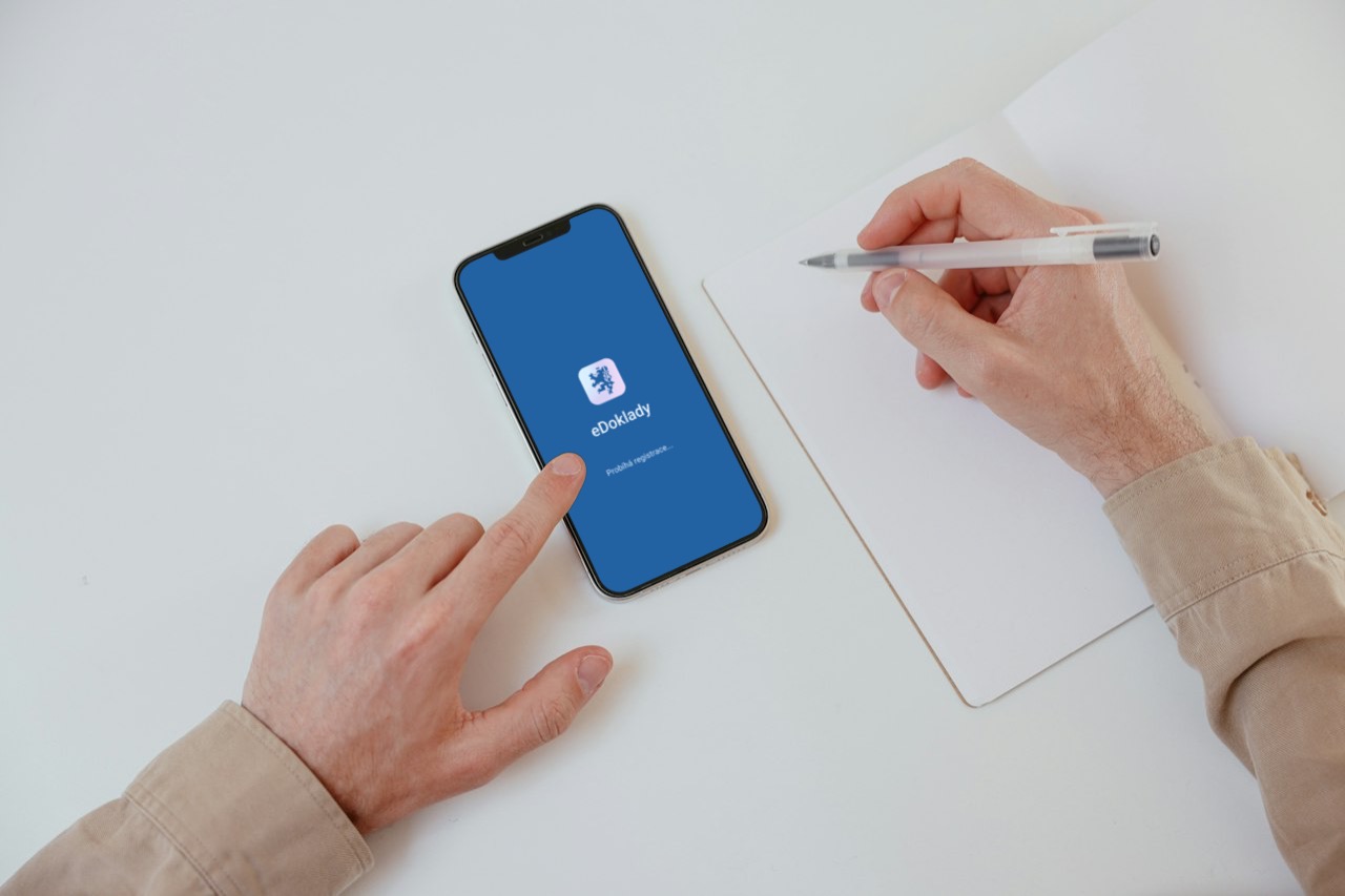 smartmockups lrm2is1c