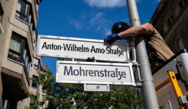 Umbenennung der Mohrenstraße in Berlin nach Eilantrag vorerst gestoppt