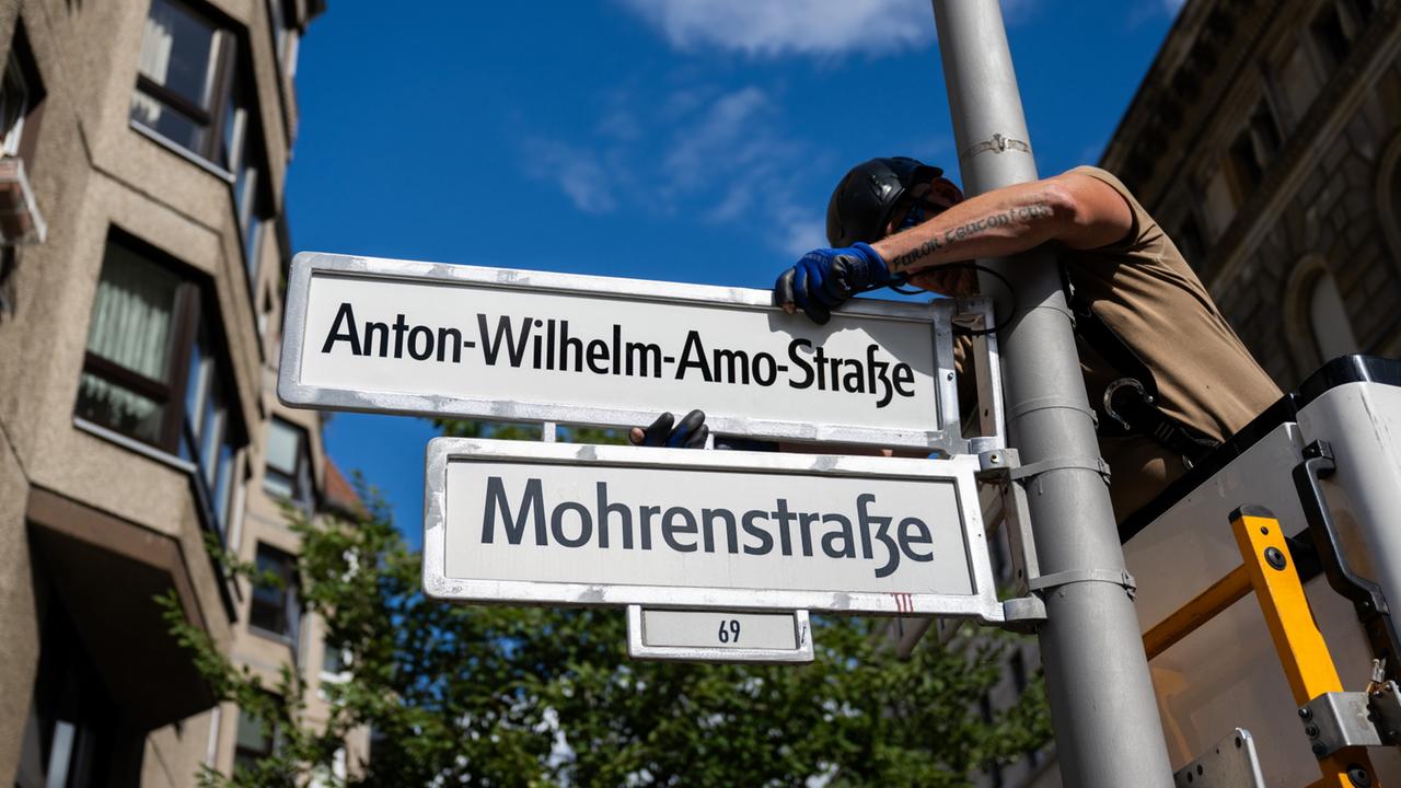 Umbenennung der Mohrenstraße in Berlin nach Eilantrag vorerst gestoppt