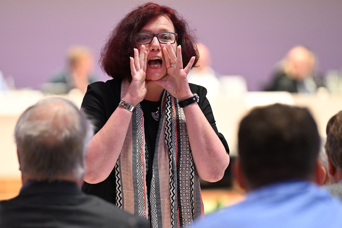 OB-Kandidatin Sylvia Linn (CDU) fordert Knallhart-Verbot für Duisburg