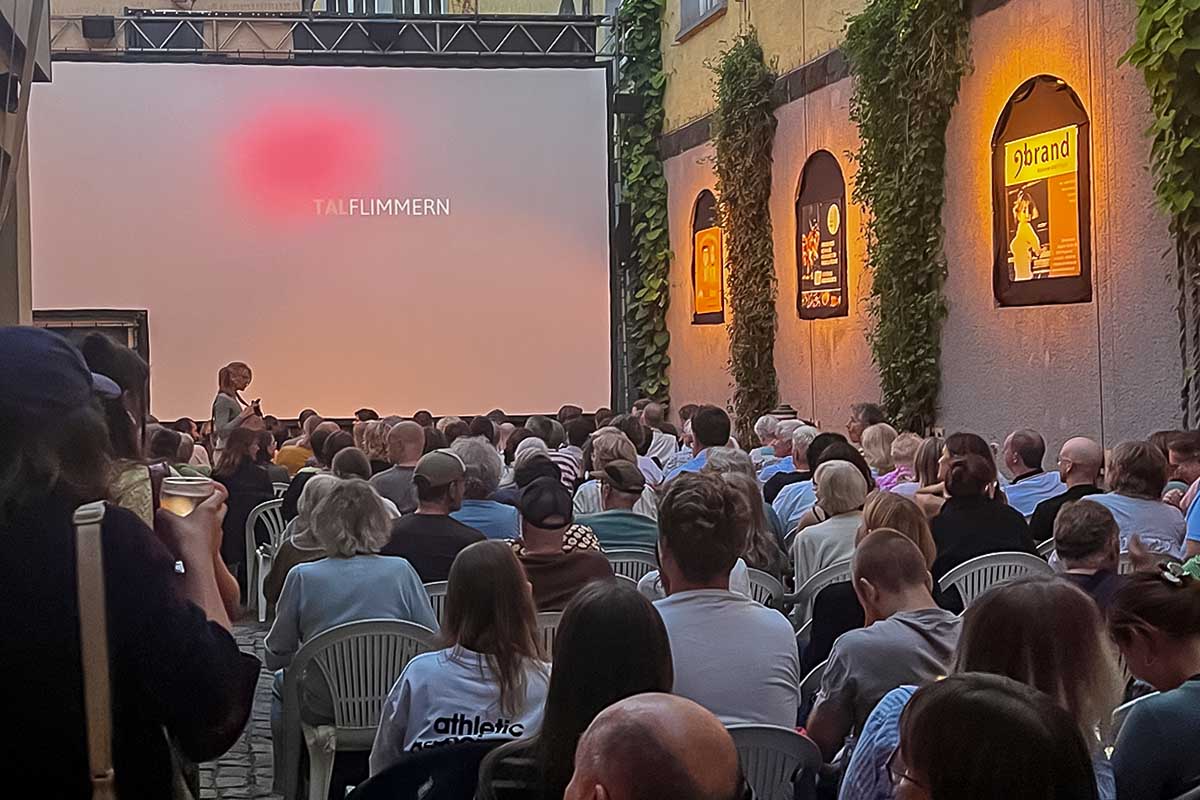 blickfeld besuchte Talflimmern: Beeindruckendes Biopic im Open-Air-Kino - blickfeld