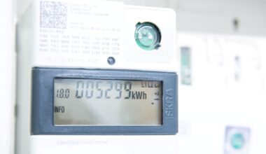 Teure Grundversorgung: Millionen Haushalte zahlen zu hohe Strom- und Gaspreise