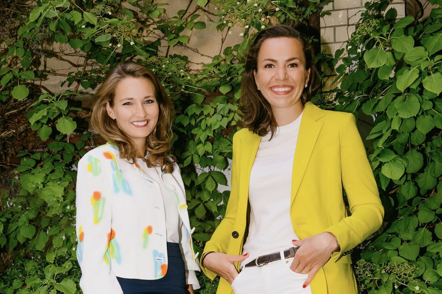 Gründerinnen Estelle Merle (l.) und Charlotte Pallua (r.) sorgen für den nächsten Fintech-Exit in Berlin.