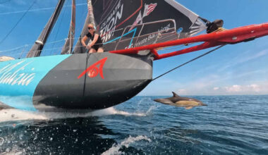 Ocean Race Europe: “Biotherm” makellos, Malizia beim Fly-by Vierte