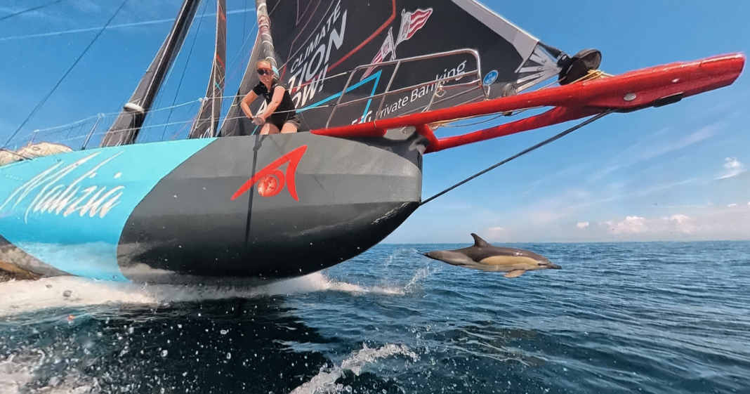 Ocean Race Europe: “Biotherm” makellos, Malizia beim Fly-by Vierte