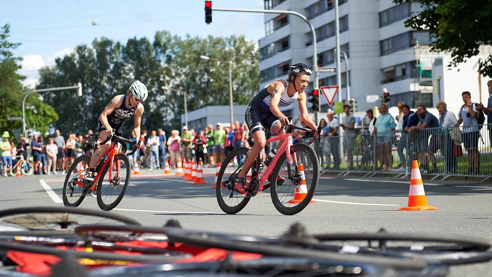 Triathlon in Nürnberg (Archivbild): Rund 700 Teilnehmer haben sich für die diesjährige Auflage angemeldet.
