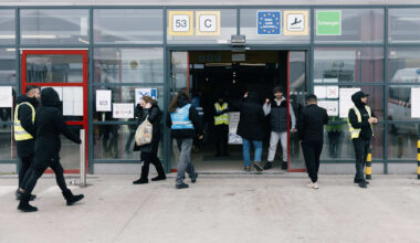 Tegel: 100-Millionen-Sicherheitsdienst in Flüchtlingsunterkunft – Land Berlin profitierte von Auftrag