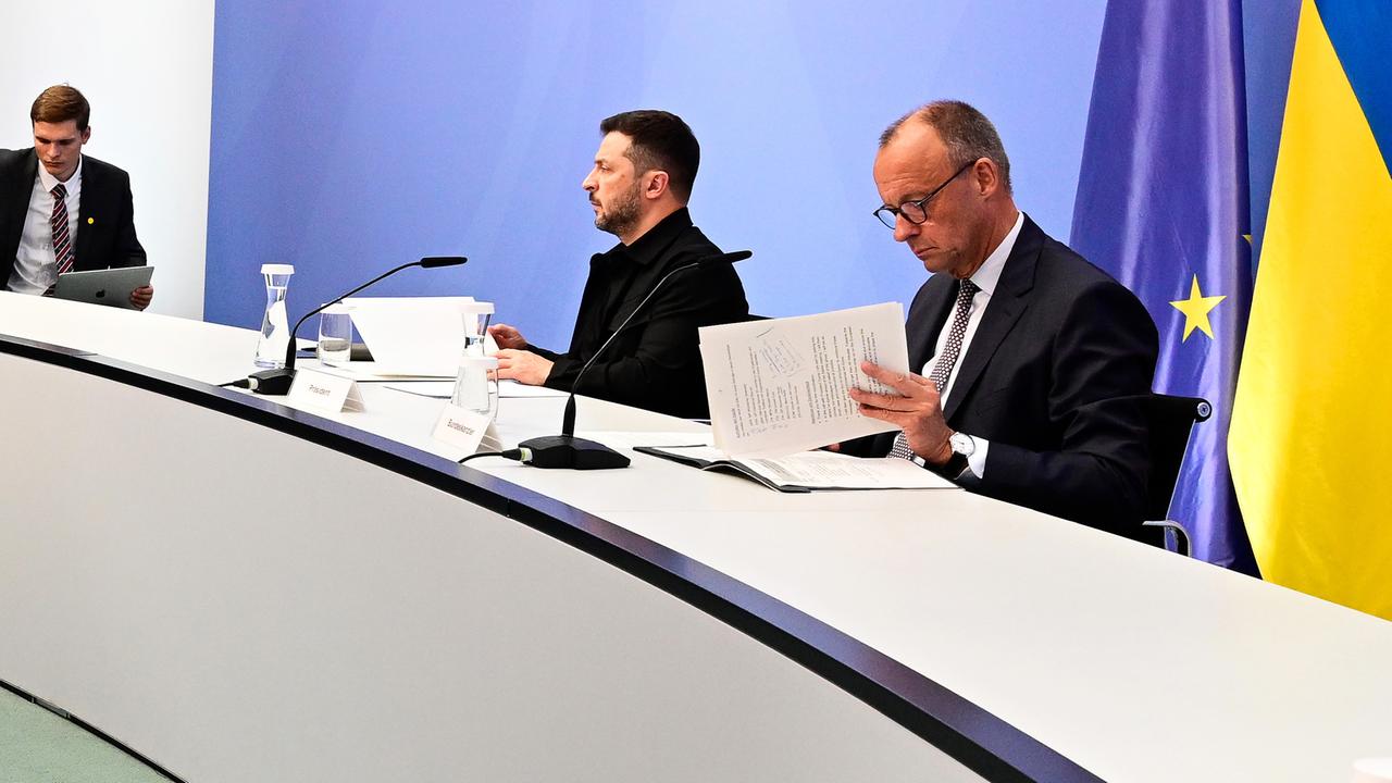 Merz und Selenskyj bei Videokonferenz mit Trump