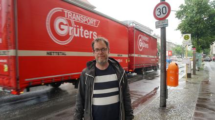 Uli Oer ist einer der Gründer der "Bürgerinitiative Königin-Elisabeth-Straße" in Berlin.