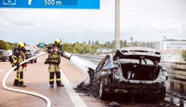 Auto auf A4 in Thüringen ausgebrannt - Spur Richtung Dresden kurzeitig gesperrt