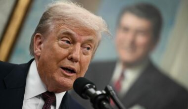 Kreml-Berater bestätigt Treffen von Putin und Trump