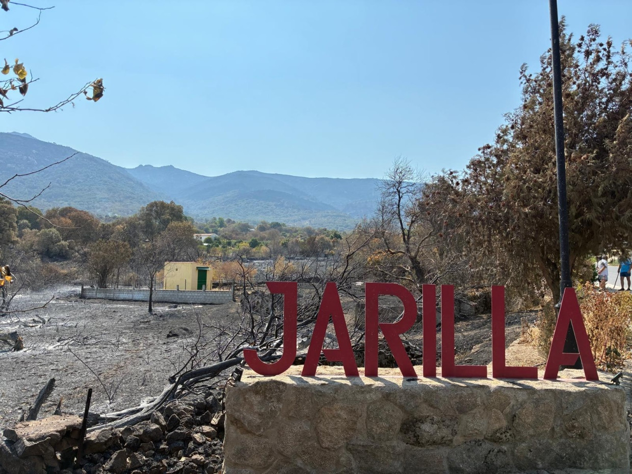 Verkohlte Erde: Ein Blitz in der Nähe von Jarilla hatte den Brand ausgelöst.