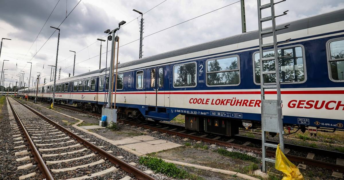 In 60 Jahre alten Waggons nach Hamm