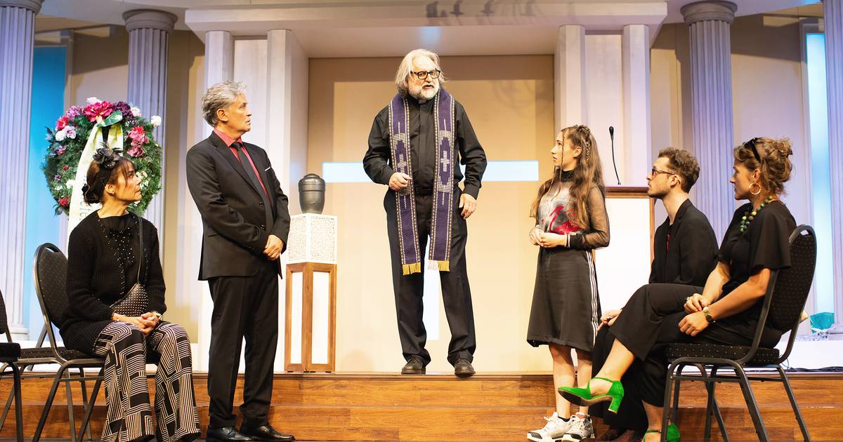 "Kalter weißer Mann" in der Rheinhausenhalle