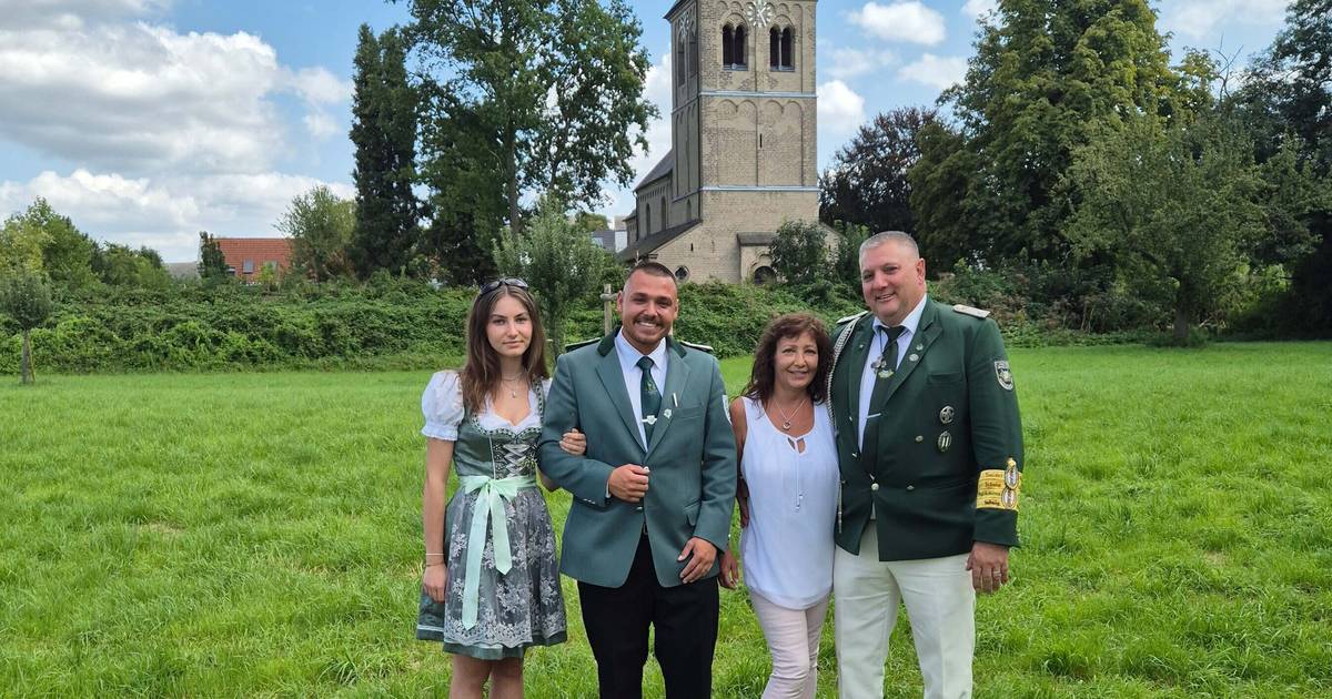 Schützen in Himmelgeist feiern ihren Dauer-König