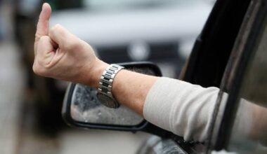 Aggressiver Autofahrer und Schüsse als Zeichen von schlechtem Klima