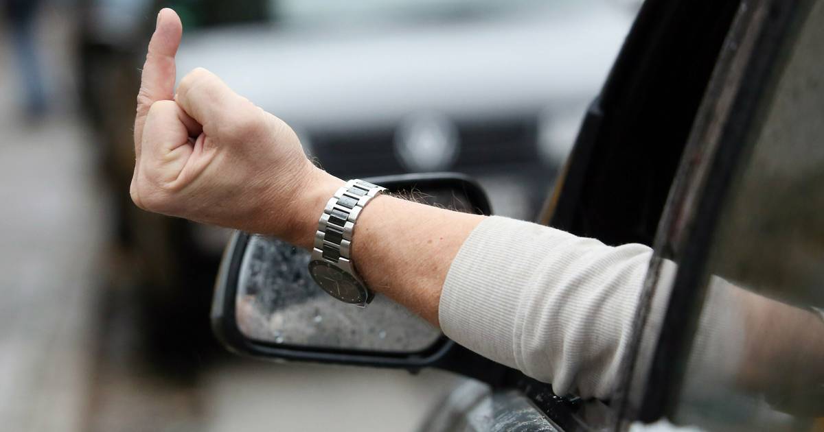 Aggressiver Autofahrer und Schüsse als Zeichen von schlechtem Klima