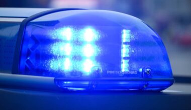 Unbekannte stehlen VW-Passat an der Pescher Straße