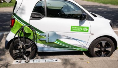 Düsseldorf bekommt weitere Ladebordsteine für E-Autos