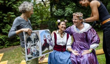 Düsseldorf: Lebende Bilder beim Malkasten-Sommerfest