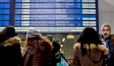 Bahn erneuert zentrale Anzeige im Hauptbahnhof