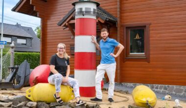 Ein Leuchtturm im Vorgarten als Sehenswürdkeit