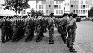 Bitburg vor 40 Jahren: Französische Arme verabschiedet sich