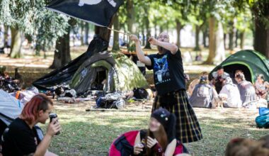 Warum der Bonner Einzelhandelsverband das Punker-Treffen in Bonn kritisch sieht