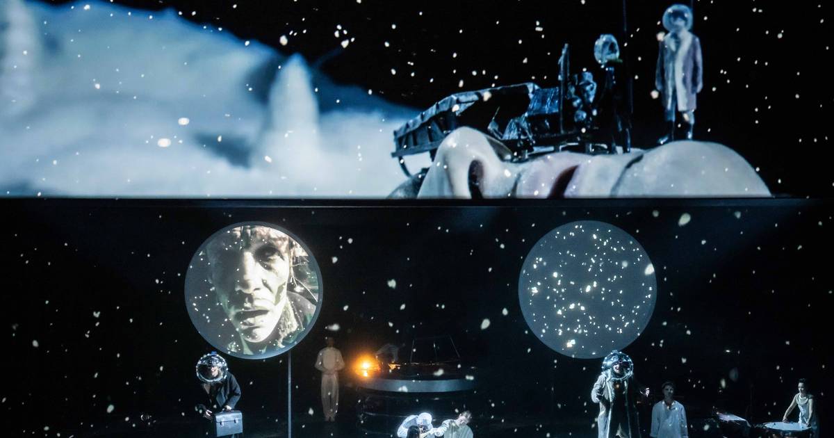 Uraufführung „Der Schneesturm“ bei den Salzburger Festspielen