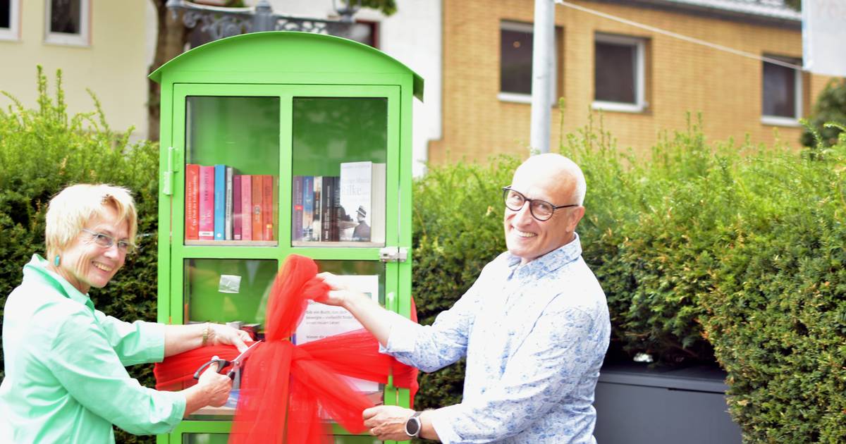 Neuer Bücherschrank wurde in Orsoy eröffnet
