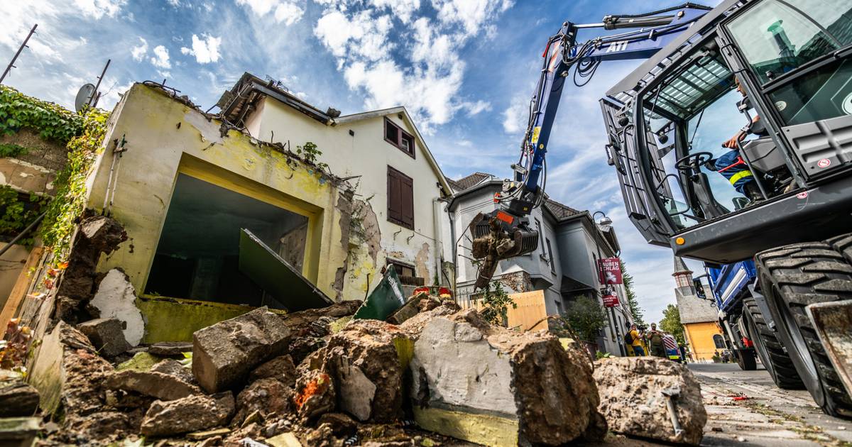 Haus in Bonn droht einzustürzen