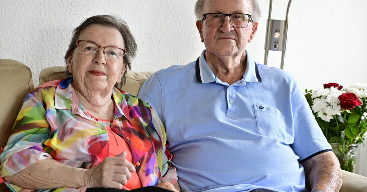 Eiserne Hochzeit in Mönchengladbach - Annemarie und Hans Rosen sind 65 Jahre verheiratet