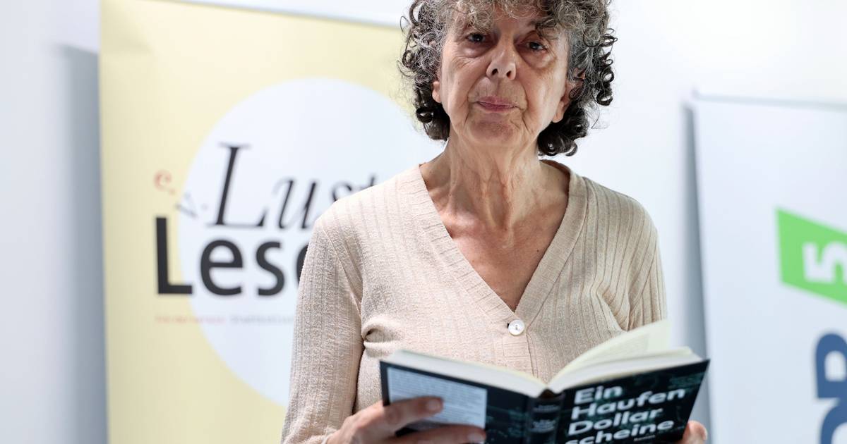 Esther Dischereit las in der Zentralbibliothek