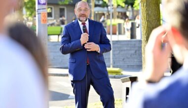 Martin Schulz spricht in Mönchengladbach mit Bürgern