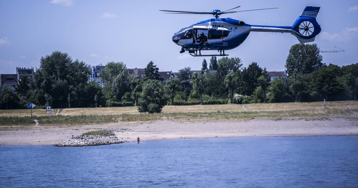 Düsseldorf-Oberkassel: Personen im Rhein gemeldet