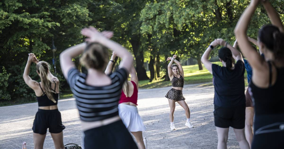 Zehntausende trainieren bei Sport im Park