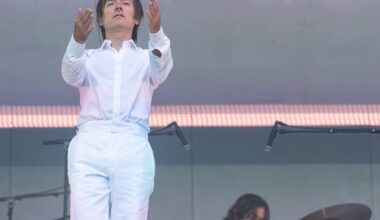 Elektro-Duo AIR auf der Bühne in der Rheinaue
