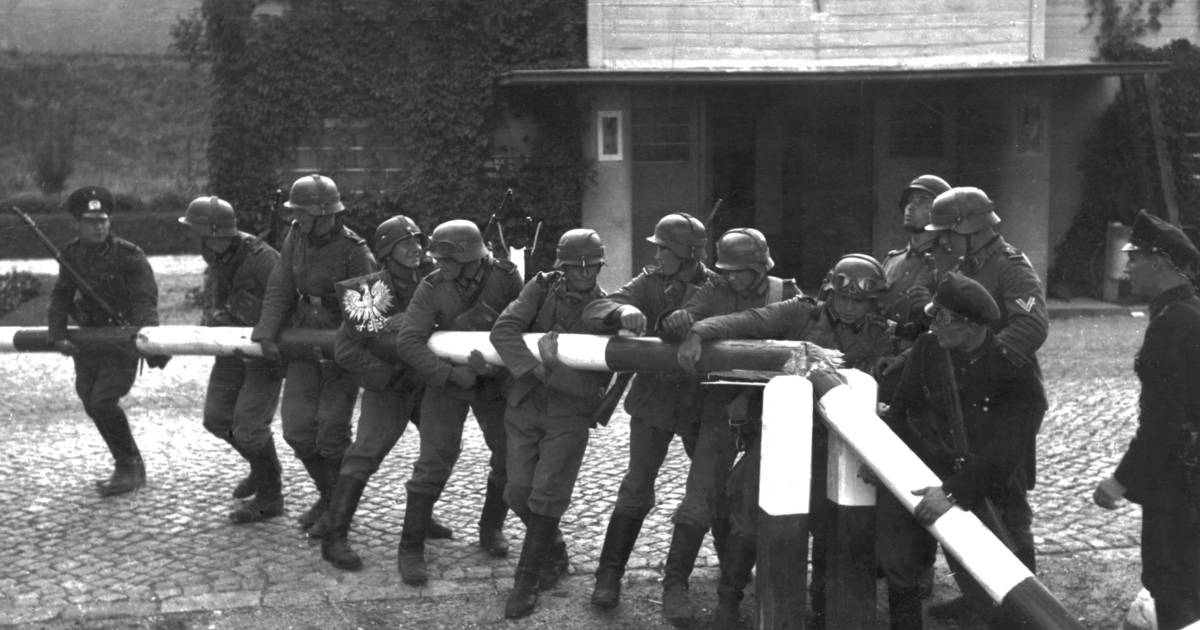 Podiumsgespräch über Gehorsam und Befehlsverweigerung im Krieg