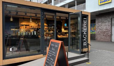 Warum Bäckereifiliale aktuell auf dem Parkplatz steht