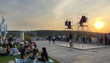 Bundeskunsthalle in Bonn lockt zum Sundowner aufs Dach