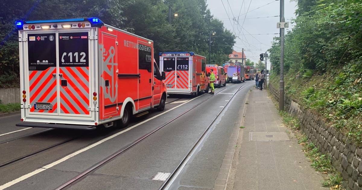 Großeinsatz in Düsseldorf: Feuer in LVR-Klinik ausgebrochen
