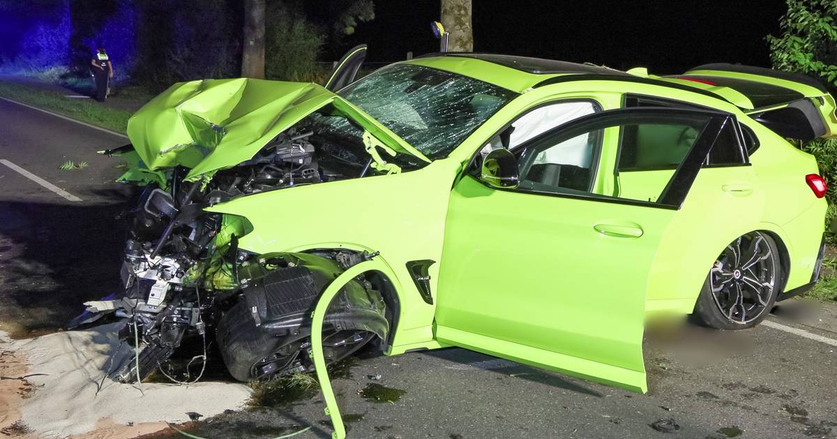 Unfall am Samstag zwischen Düsseldorf und Monheim: Tote und Verletzte