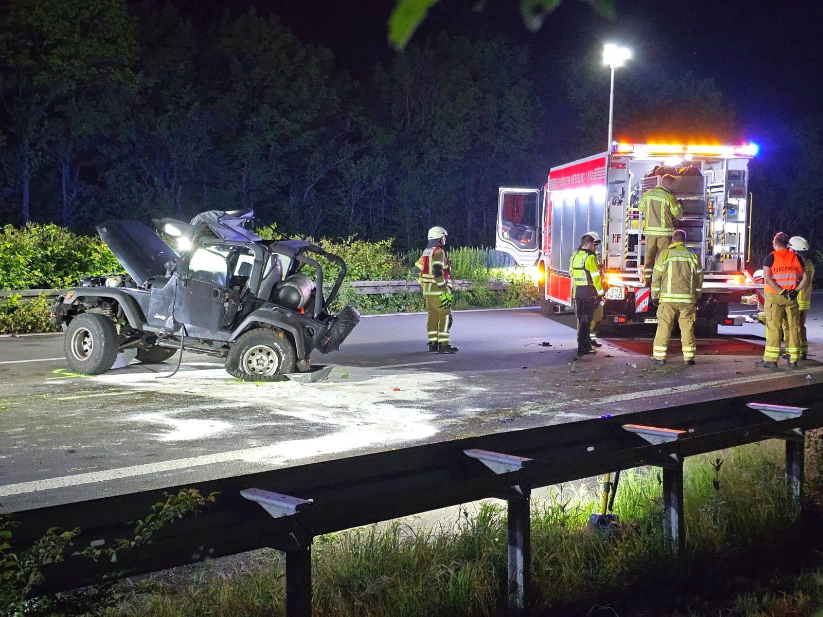 Ein 65 Jahre alter Autofahrer kam bei dem Unfall auf der A555 auf Höhe des ehemaligen Rastplatzes „Im Eichkamp“ ums Leben.