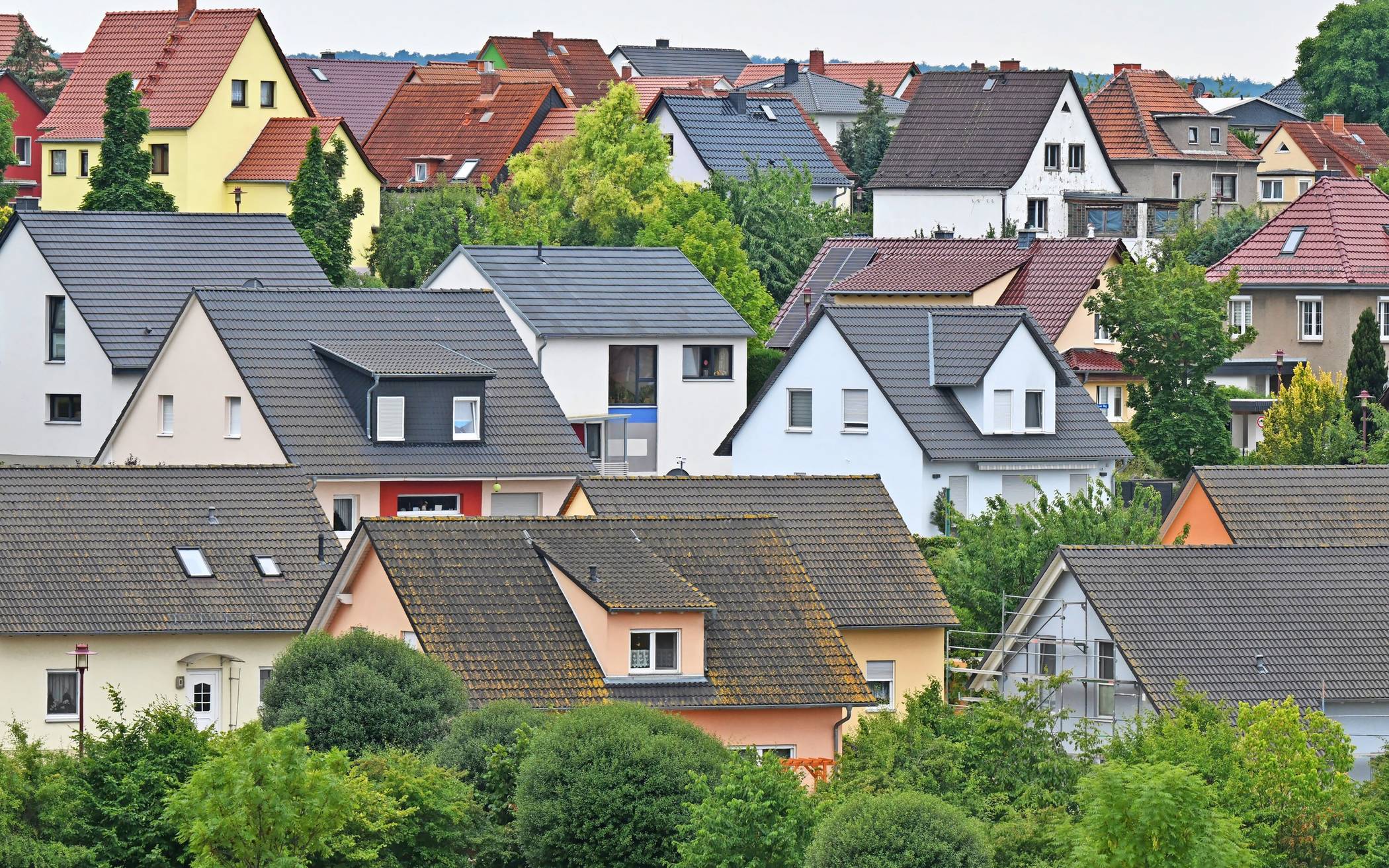  Wer Wohneigentum besitzt, bleibt meist darin wohnen, wenn die Kinder ausgezogen sind und die Wohnfläche eigentlich zu groß ist – das kann sich Deutschland gesellschaftlich eigentlich nicht mehr leisten, sagt Matthias Günther. 